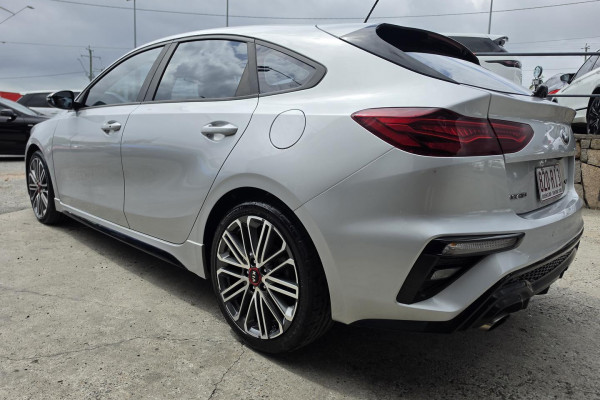 2020 Kia Cerato BD GT Hatch Image 9