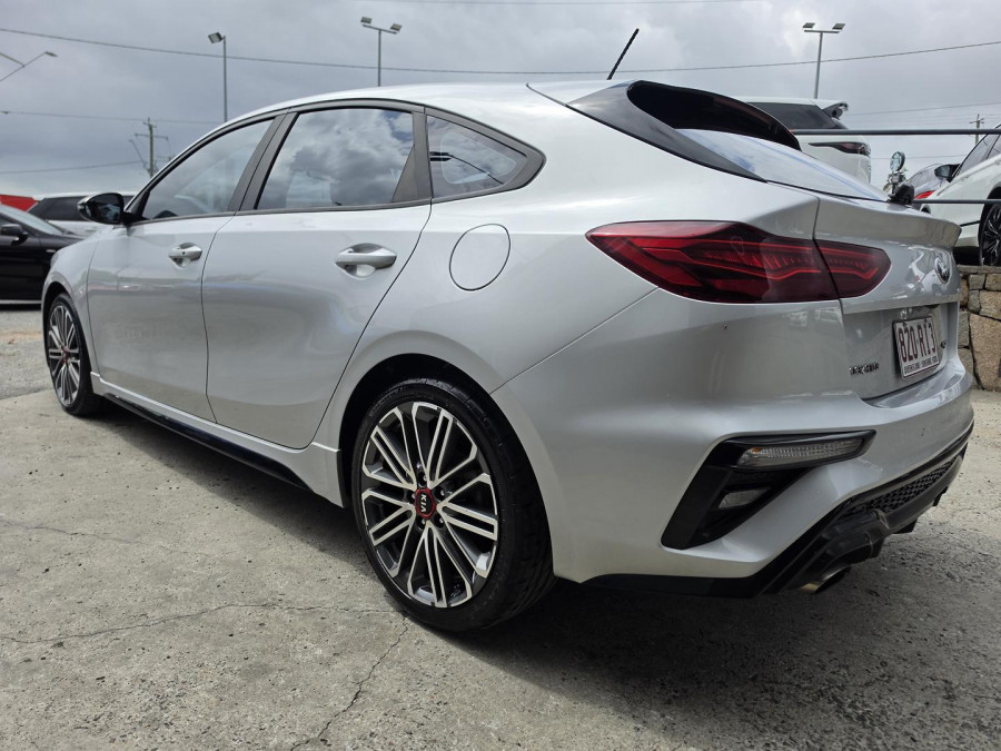 2020 Kia Cerato BD GT Hatch Image 9