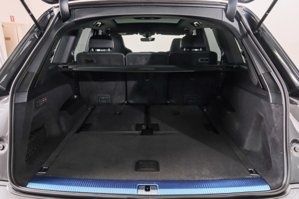 2024 Audi SQ7 4M TFSI SUV image 17