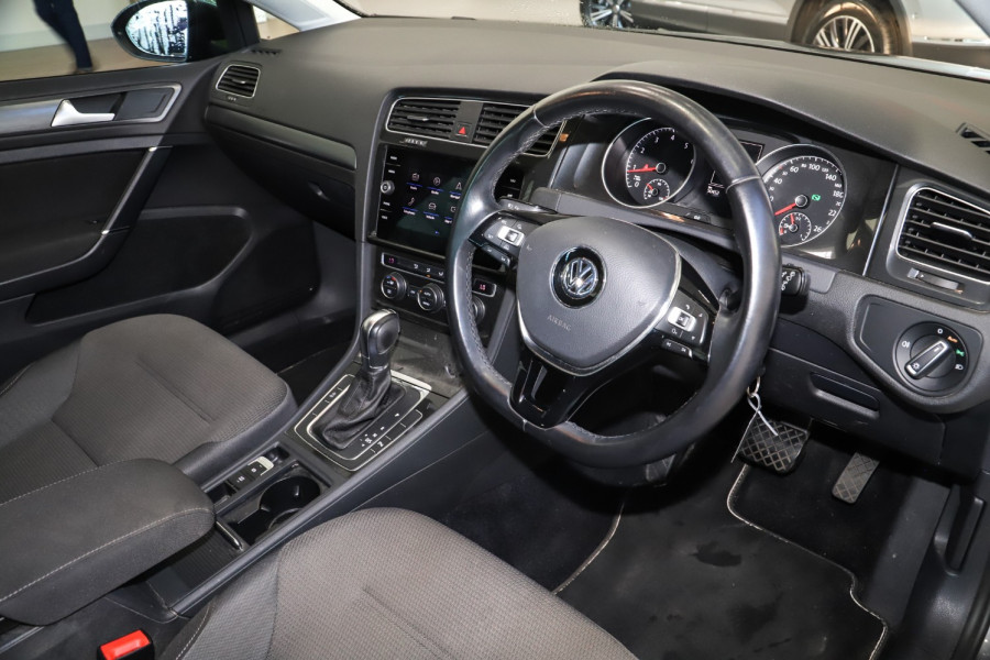 2018 Volkswagen Golf Hatch Image 7