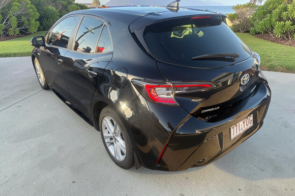 2018 Toyota Corolla ZWE211R Ascent Sport Hybrid Hatch Image 4