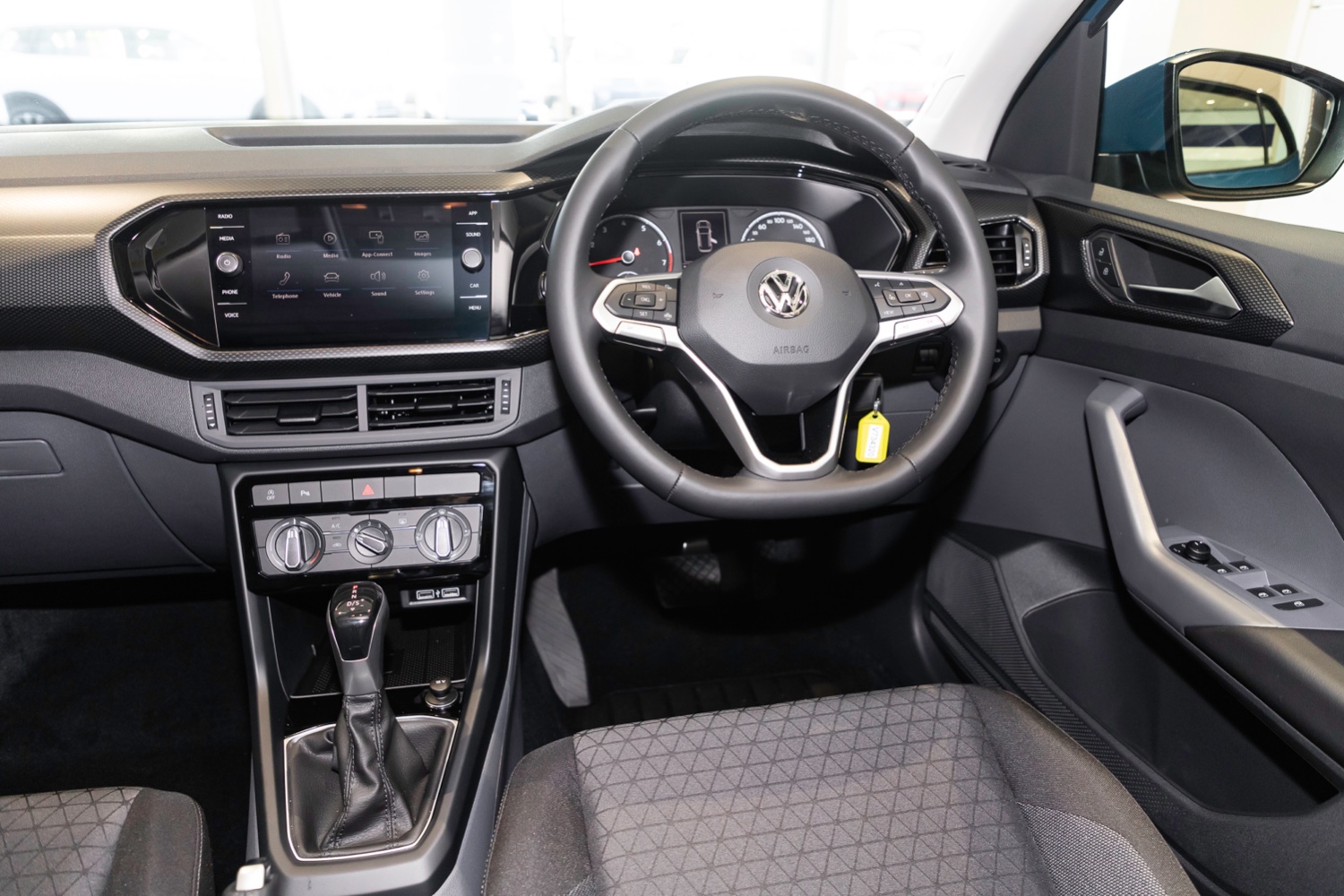 2020 Volkswagen T-Cross C1 85TSI Life Wagon Image 7