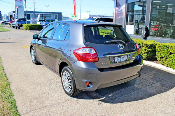 2011 Toyota Corolla Ascent Hatch Image 6