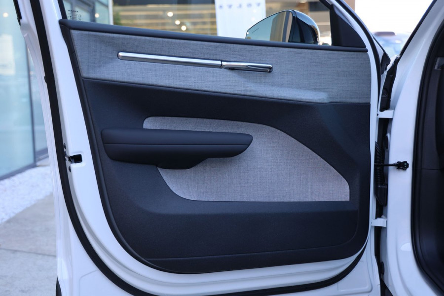 2026 MY27 Volvo EX30  Ultra P5 Long Range SUV Image 28