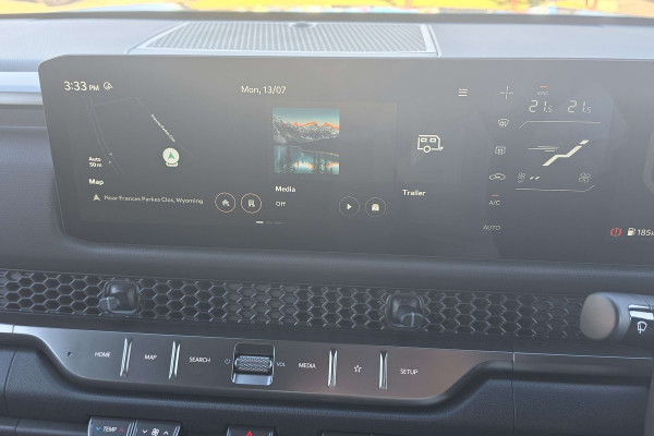 2025 MY26 Kia Tasman TK SX Ute Image 16