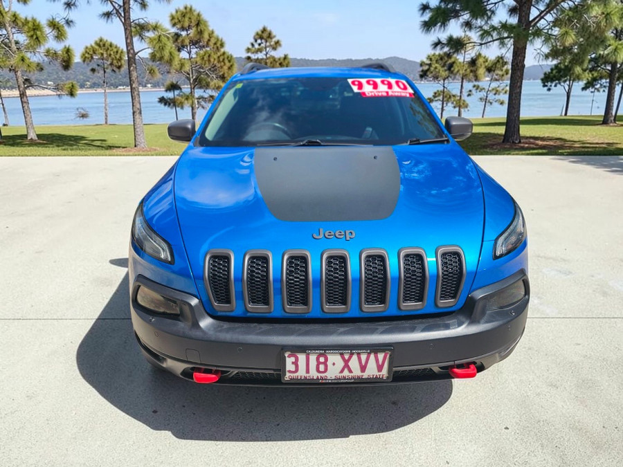 2017 MY18 Jeep Cherokee KL Trailhawk SUV Image 2
