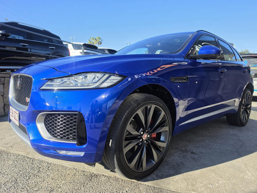 2016 MY17 Jaguar F-PACE X761 First Edition SUV Image 3