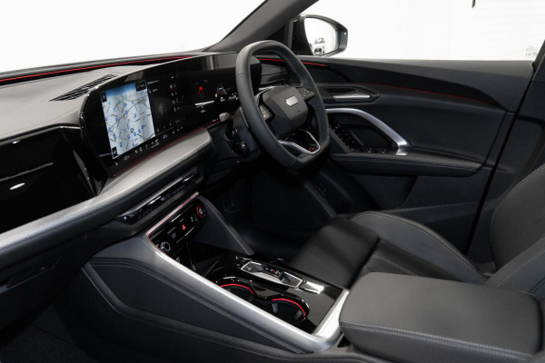 2025 Audi SQ5 GU  SUV image 8