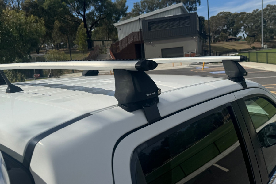 2016 Nissan Navara D23 ST Ute Image 9