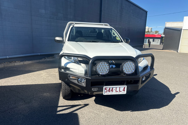 2023 Mitsubishi Triton MR GLX Cab Chassis