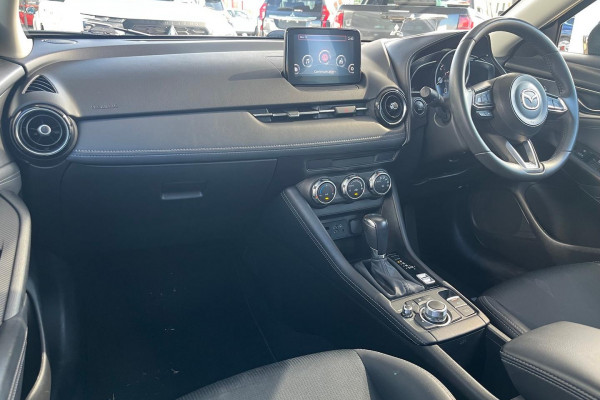 2020 MY0  Mazda CX-3 DK sTouring SUV Image 35
