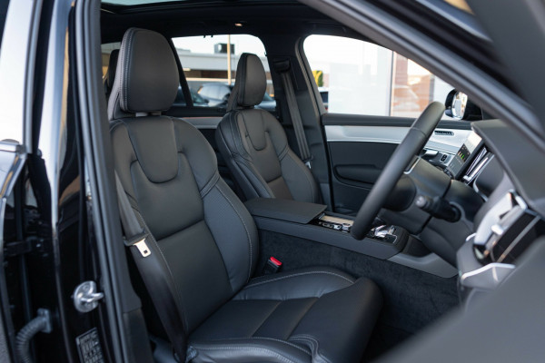 2026 Volvo XC90 L Series Black Edition SUV Image 18