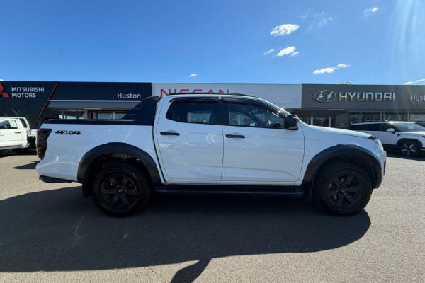 2024 Isuzu D-MAX RG X-TERRAIN Ute Image 4