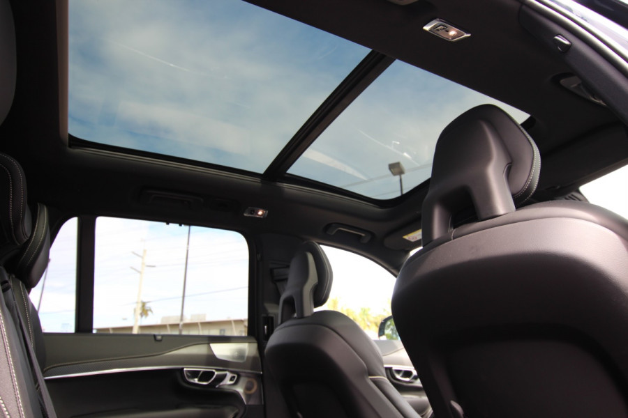 2020 Volvo XC90 L Series D5 R-Design Suv Image 10