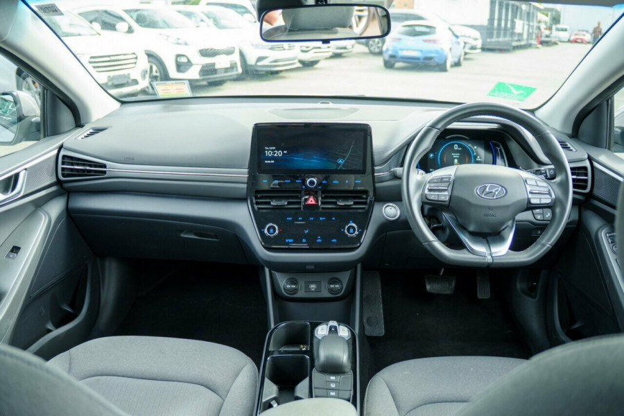 2022 Hyundai IONIQ AE.V4 Electric Elite Coupe Image 17