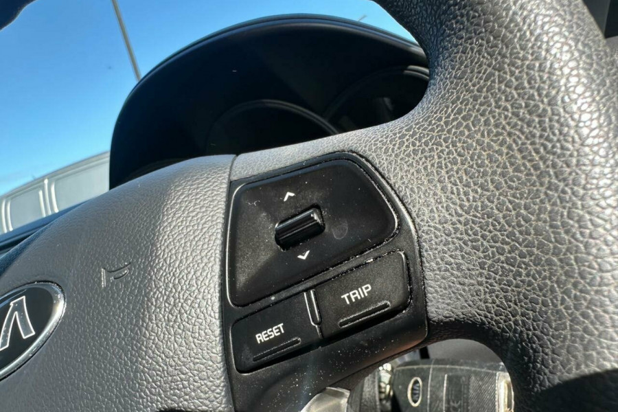 2016 Kia Rio UB S Hatch Image 14