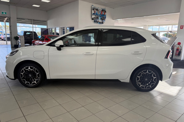 2026 MG MG4 EV Urban AH4E Essence 54 Hatch Image 4