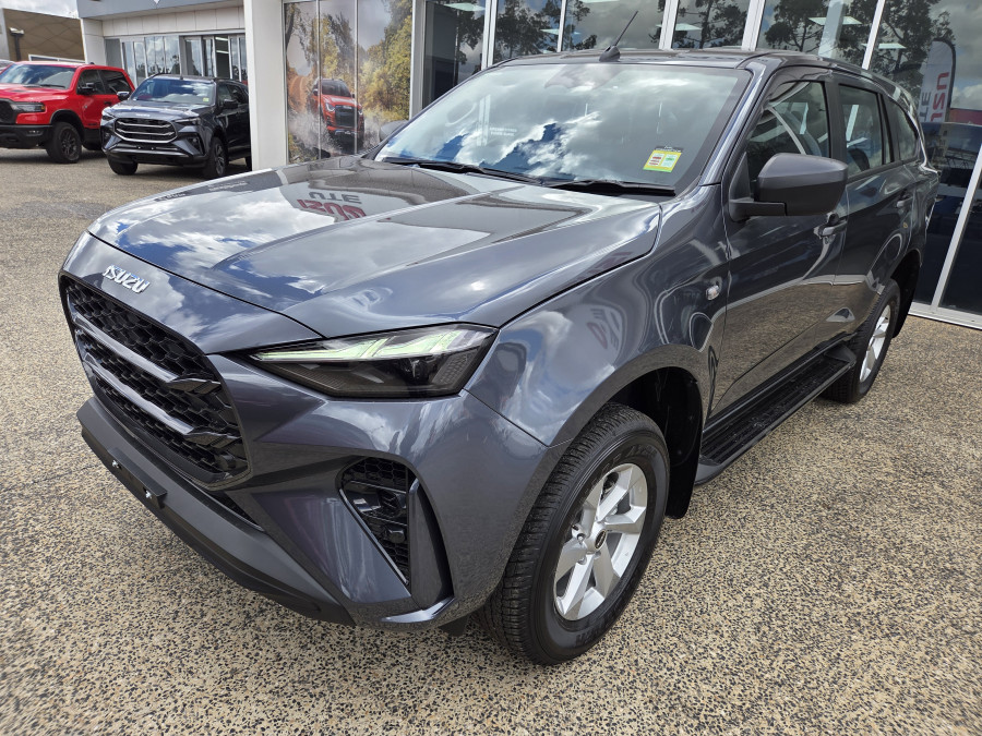 2026 Isuzu MU-X RJ LS-M SUV Image 7