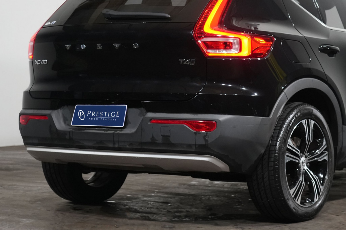 2020 Volvo XC40 XZ T4 Inscription SUV