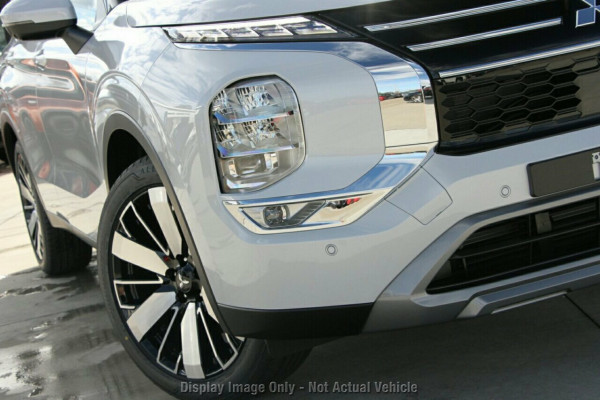 2025 Mitsubishi Outlander ZM Aspire SUV Image 2