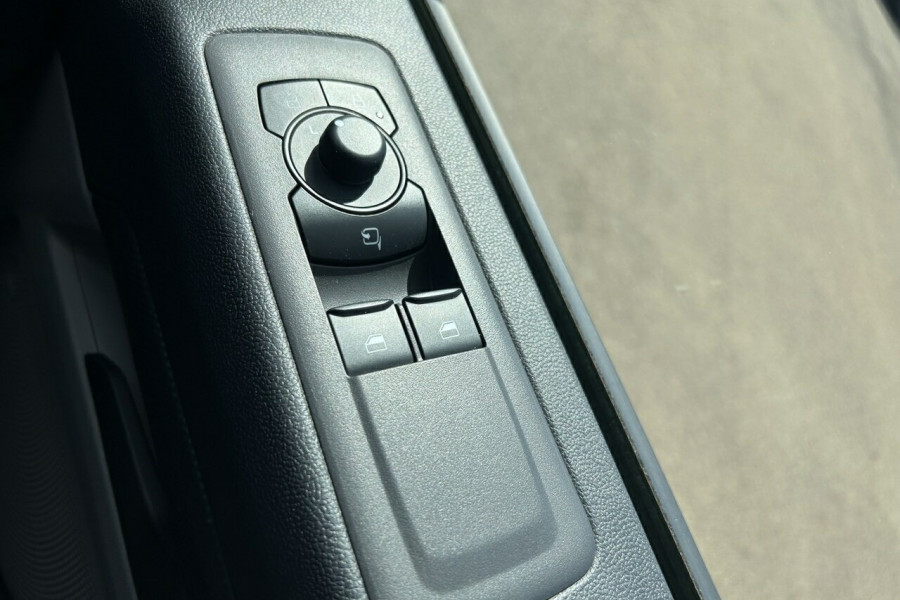 2023 MY23.75 Ford Transit Custom AV Trend SWB Van Image 22