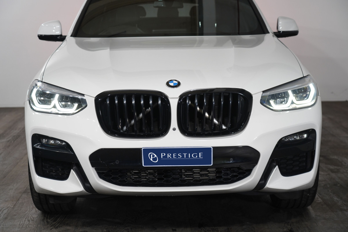 2021 BMW X4 Xdrive30i M Sport Coupe Image 3