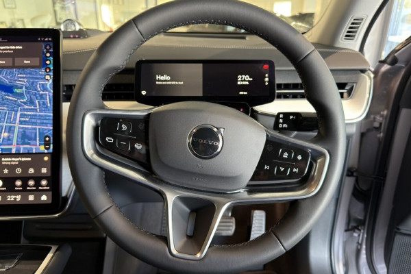 2026 Volvo EX90  Ultra Twin Motor Performance SUV Image 16