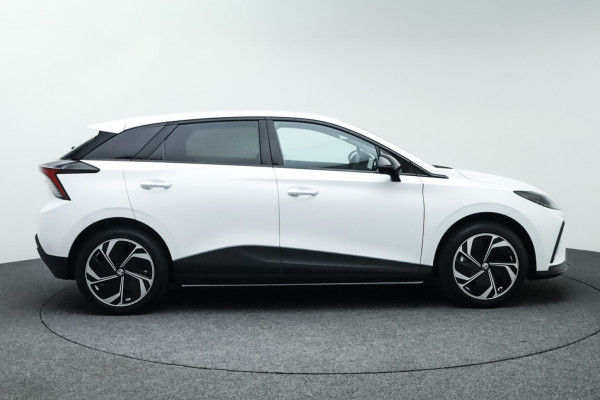 2026 MG MG4 AH4E Essence 64 Hatch Image 10