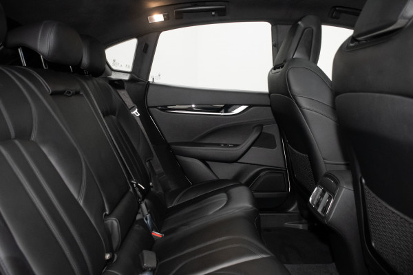 2022 Maserati Levante GT SUV Image 3