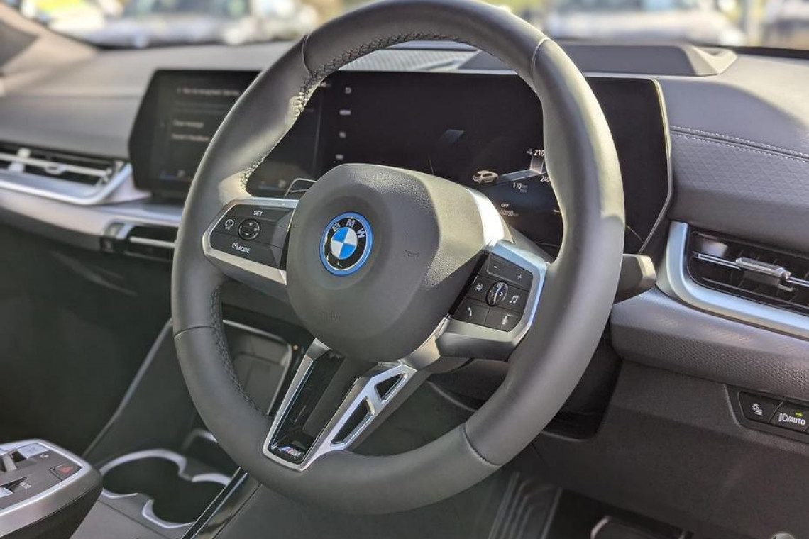 2024 BMW iX2 U10 EDRIVE20 SUV Image 13