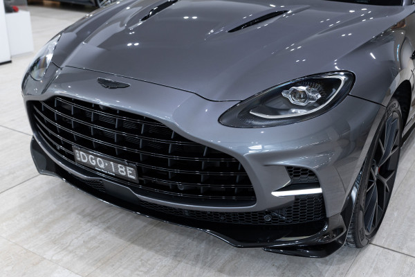 2025 Aston Martin DBX Wagon Image 8
