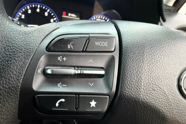 2021 Hyundai KONA OS.V4  SUV Image 15
