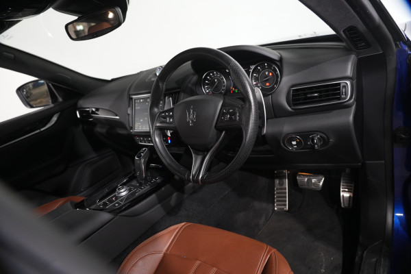 2022 Maserati Levante GT SUV Image 12