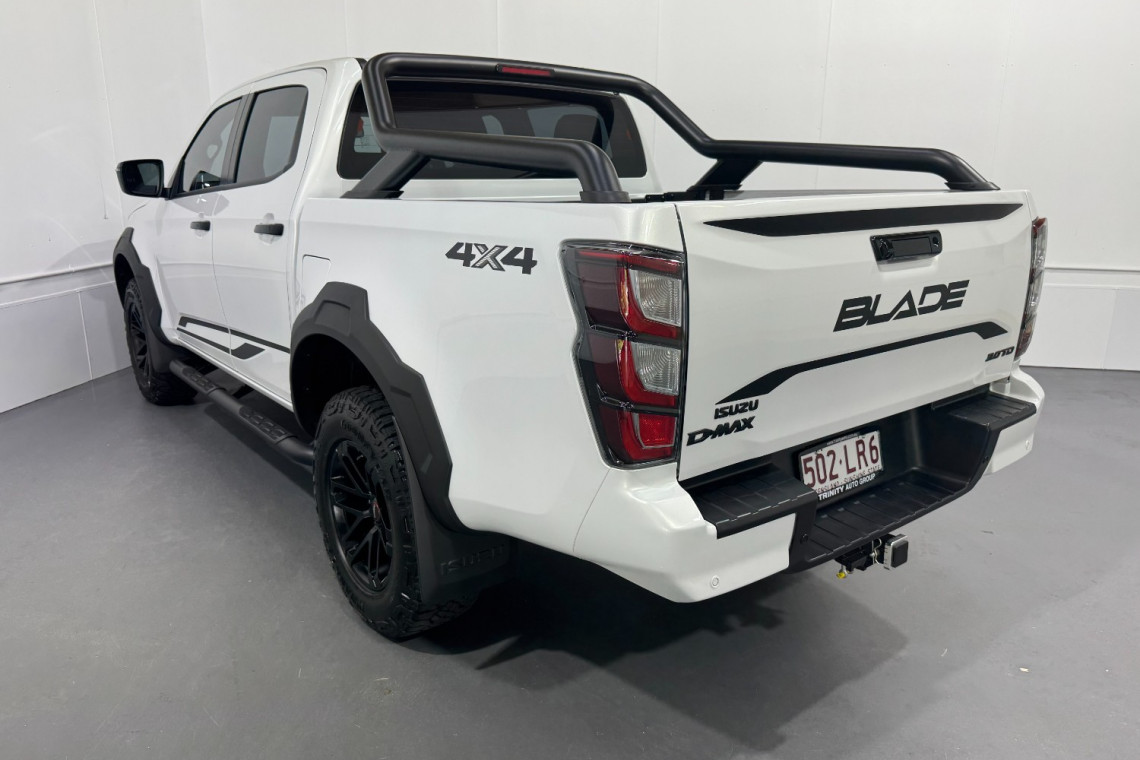 2024 Isuzu Dmax 4x4 RG MY24 BLADE Ute Image 7