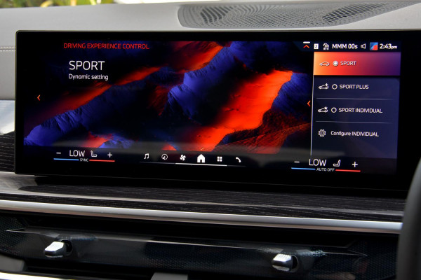 2025 BMW X7 G07 LCI xDrive40d M Sport SUV image 18