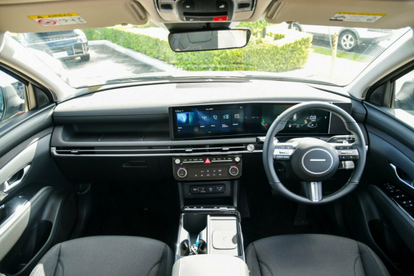 2026 Hyundai Tucson hybrid NX4.V4 BASE MODEL SUV Image 16
