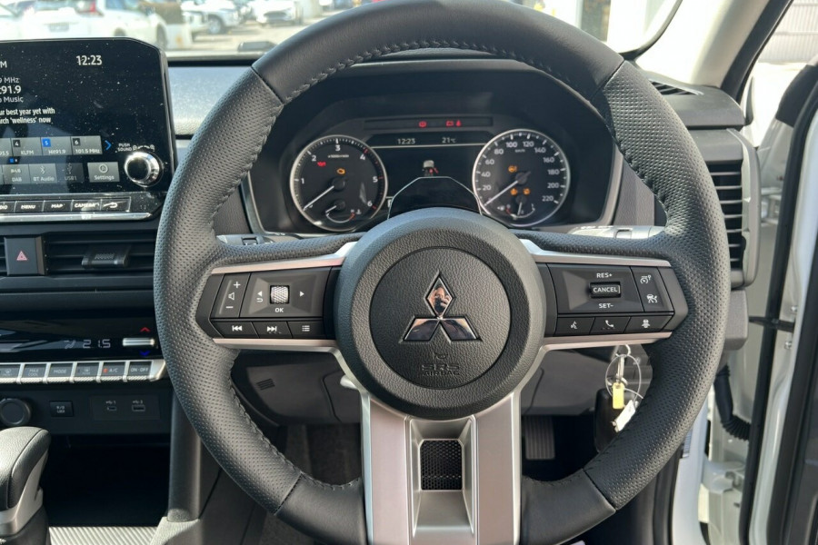 2024 MY24.5 Mitsubishi Triton MV GLX-R Ute Image 13