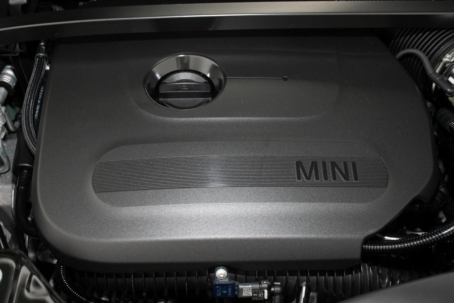 2026 MINI Countryman U25 S Favoured SUV