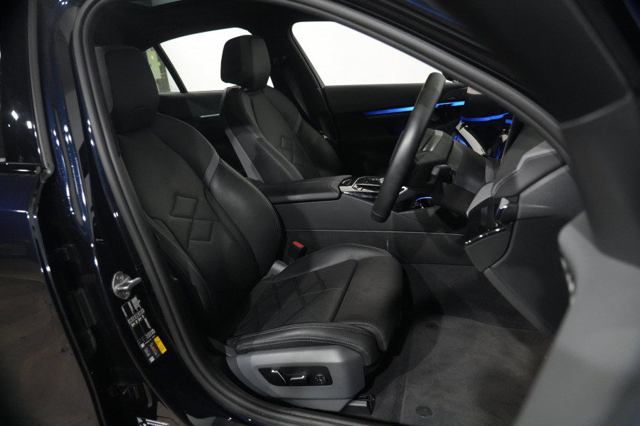 2025 BMW i5 eDrive40 M Sport Sedan
