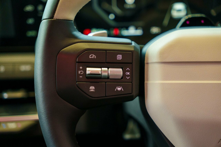 2025 Kia K4 CL4m GT-Line Sedan Image 8