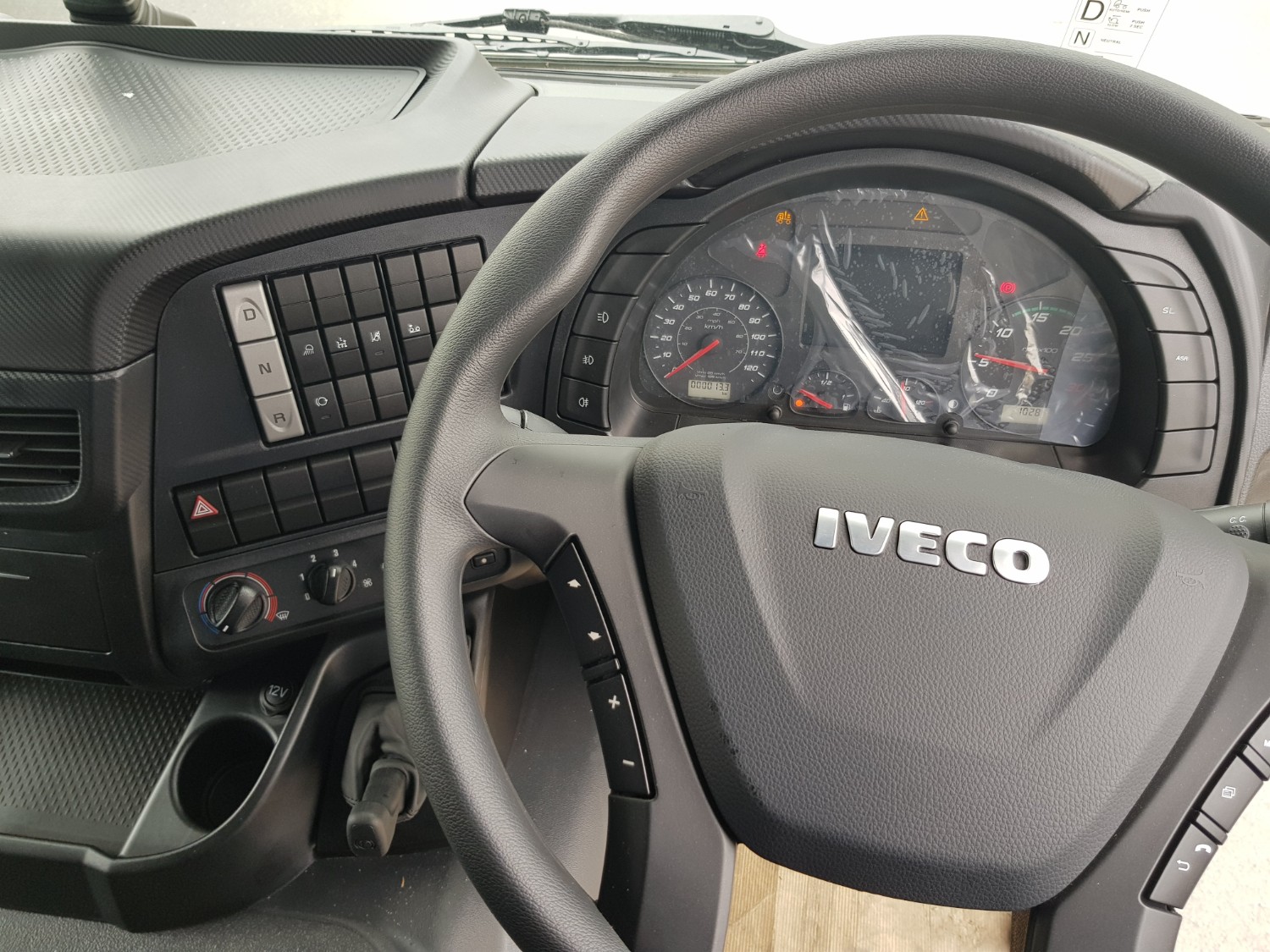 2021 Iveco Stralis ATi 360 Cab Chassis Image 13