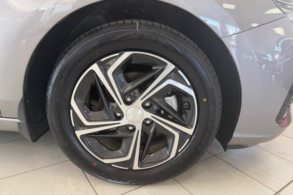2023 Hyundai i30 PD.V4  Hatch Image 9