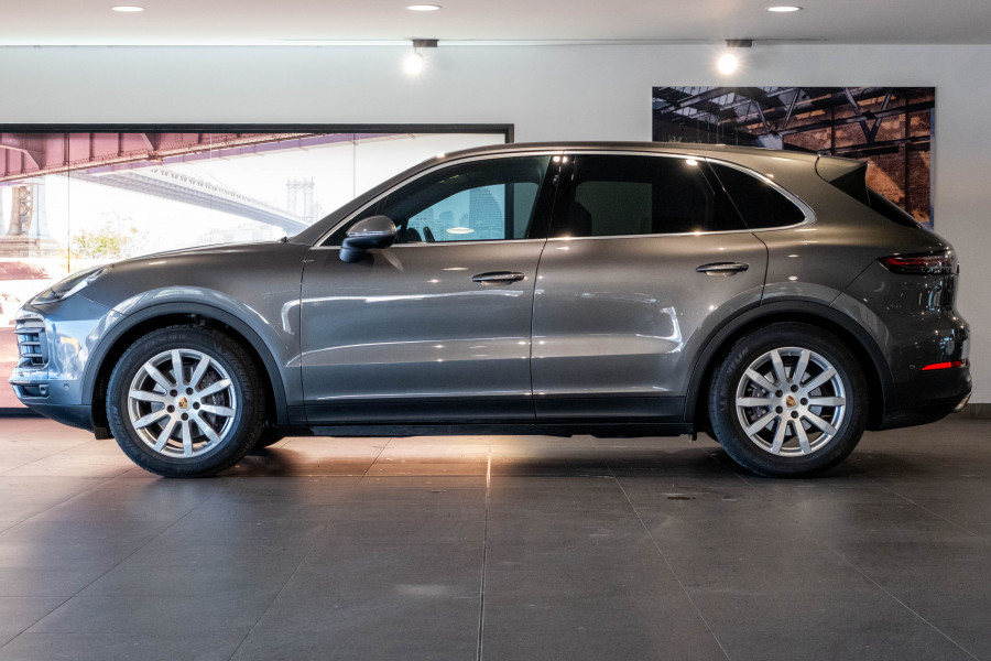 2022 MY23 Porsche Cayenne SUV
