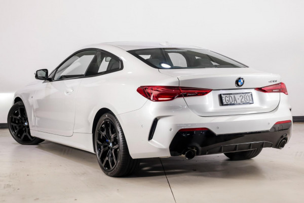 2025 BMW 4 Series G22 LCI 430i M Sport Coupe image 5