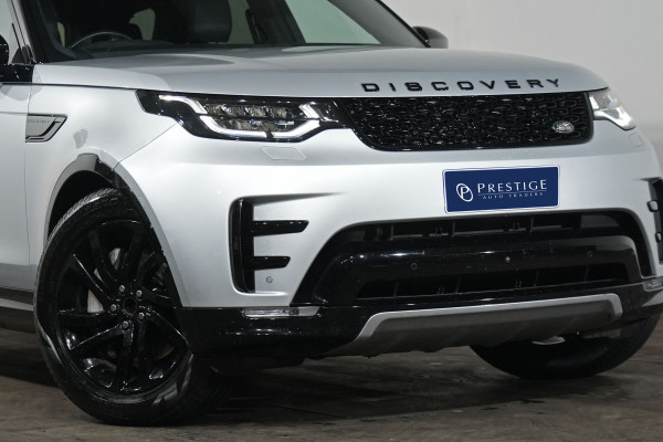 2020 Land Rover Discovery Series 5 SDV6 Landmark SUV Image 2