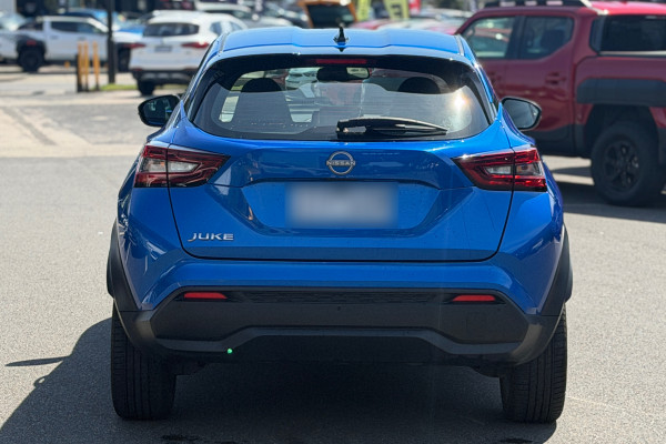 2023 Nissan JUKE F16 ST-L SUV Image 6