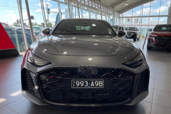 2026 Audi RS 5 Sedan Image 6