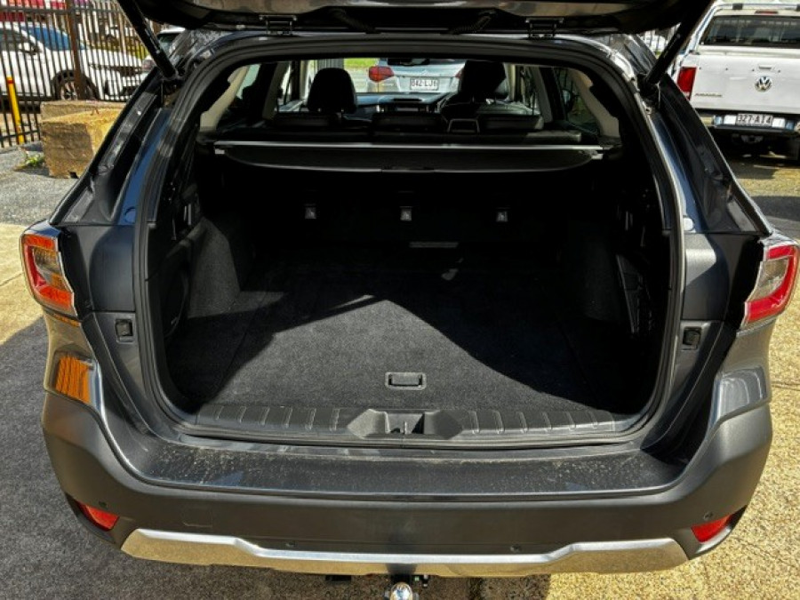 2022 Subaru Outback 6GEN AWD Touring SUV Image 13