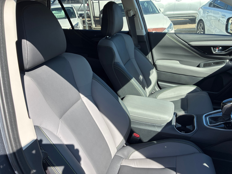 2025 Subaru Outback 6GEN AWD Sport XT SUV Image 17