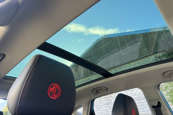 2021 MG ZS Essence SUV Image 11